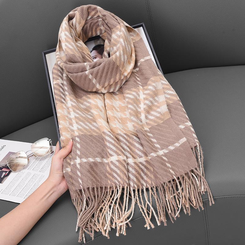 Korean Version of The New High end Houndstooth Imitation Cashmere Tassel Scarf for Women in Autumn and Winter Warm Shawl and Scarf for Couples