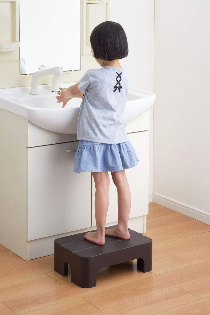 Liberty Corporation Style+ Step Stool, Brown, 14cm Tall, Made in Japan, LD-138