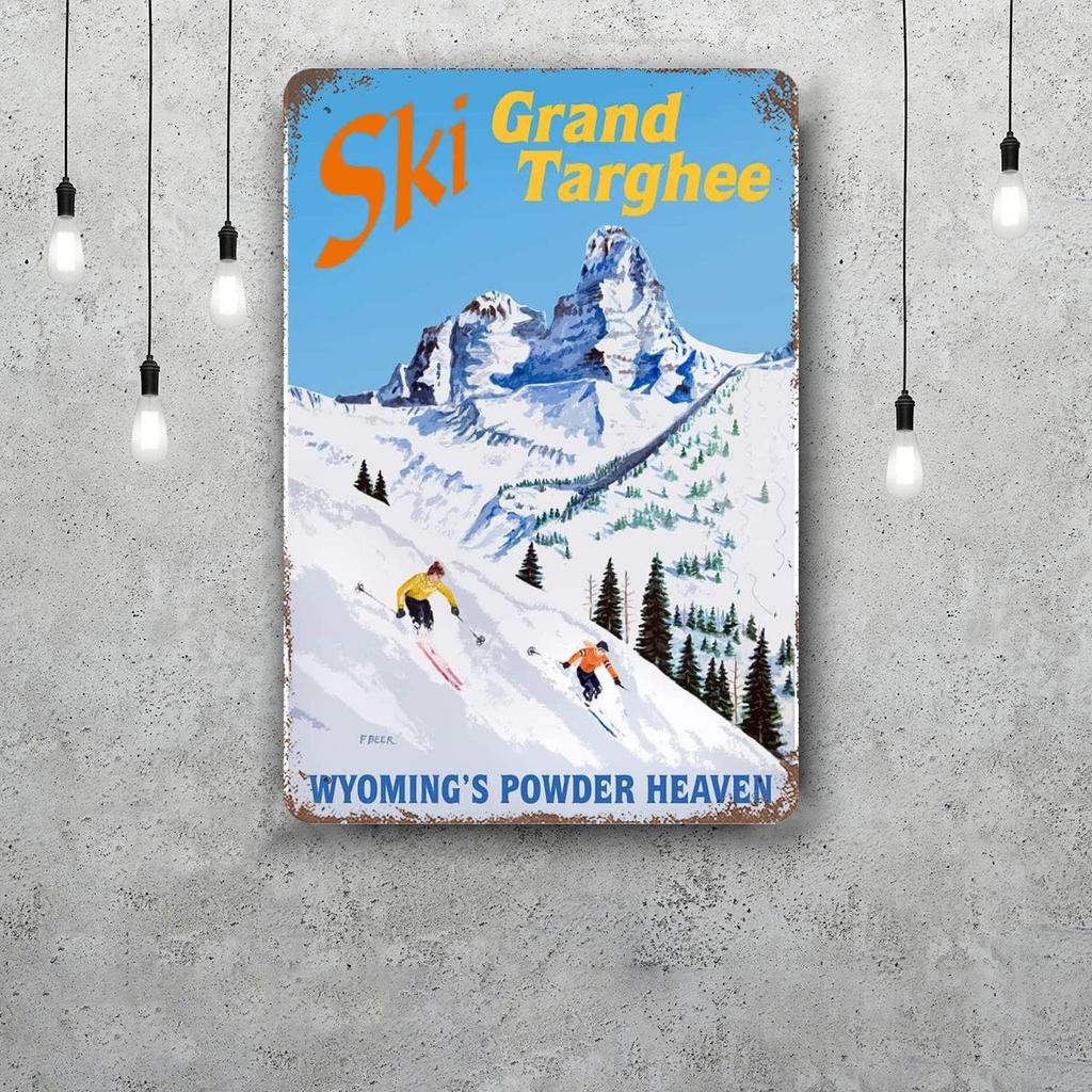 ski Classic Poster Rusty Metal Plaque Retro Decorative Plate Bar Man Cave Garage Club Metal Sign Wall Decoration