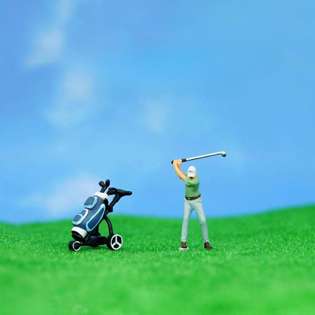 4 Miniature Golf in 1/64 Scale for Outdoor Decor And Model Layouts