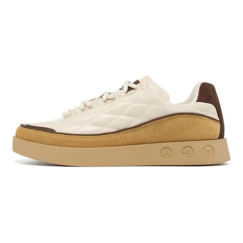 Li-Ning 1990 Classic Series Wind Bell 3 Comfortable Durable Lightweight Low-Top Skate Shoes Women sneaker Beige ALHT074-4