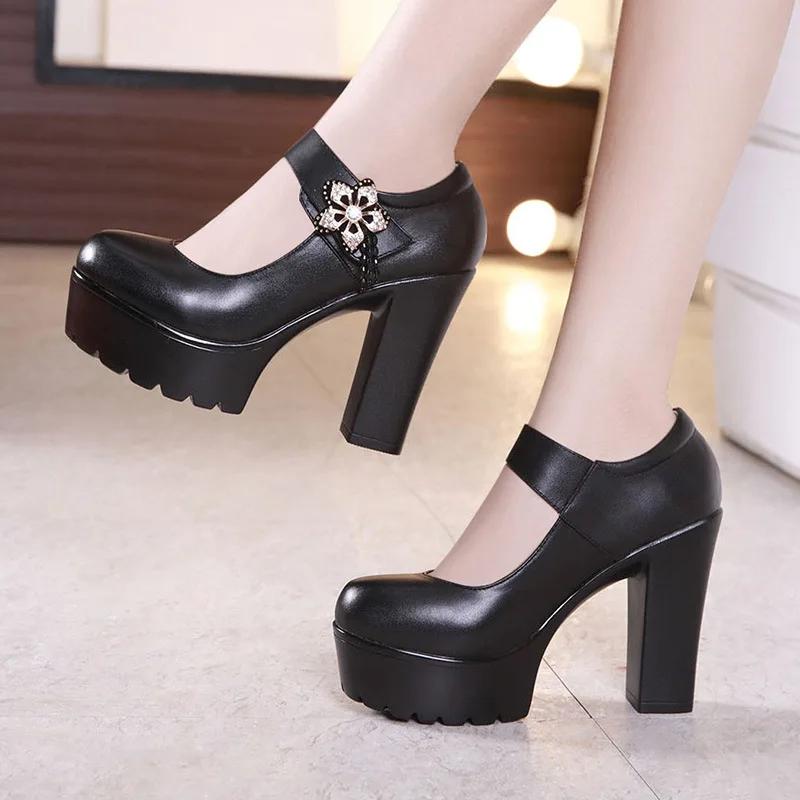 

Small Size 32-43 Soft Leather Silver White Wedding Shoes Bride 2025 Women s Block High Heels Shoes Platform Pumps Model Party 32