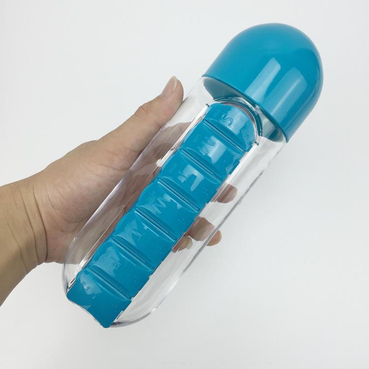 Creative 700ML Water Bottle with Built-In Seven-Day Pill Organizer, Portable & Large Capacity, Two-in-One for Outdoor Use