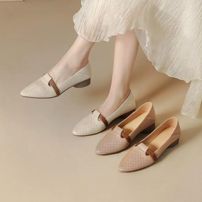 Soft Leather Hollowed-out Sandals, Women's Low-heeled Soft-soled Breathable Perforated Single Shoes