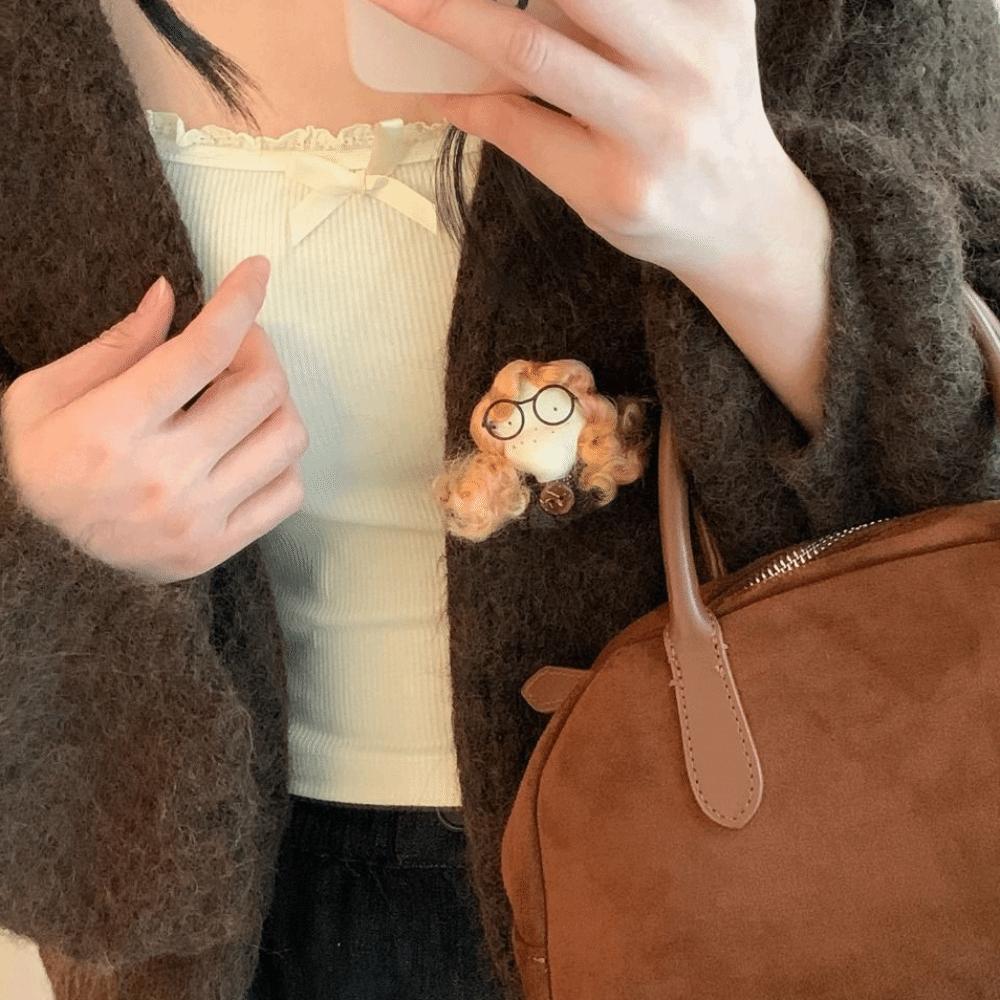 Curly Hair Girl Cloth Fabric Brooch Plush Doll Cute Cartoon Sweater Pin Retro Pin Accessories Little Rabbit Brooch Gift