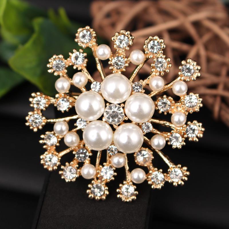 Brooch Delicate Flower Clover Pin Music note Fox Mask Brooch Sun Muse