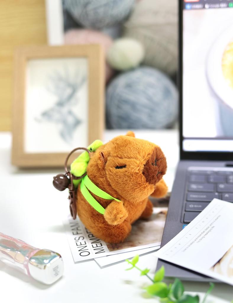 [Looking] Capybara Plush Keychain, Cute and Fluffy Animal Pendant, Birthday Gift, Graduation Gift, Gift for Girlfriend or Boyfriend, Soft Capybara,