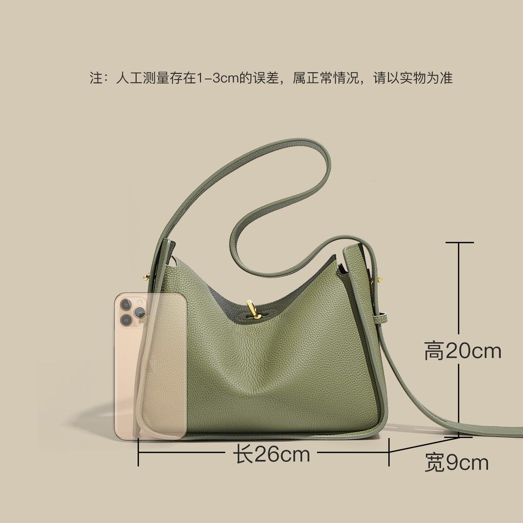 Niche design leather tote bag fashion leather portable pillow bag large capacity commuter versatile shoulder messenger bag