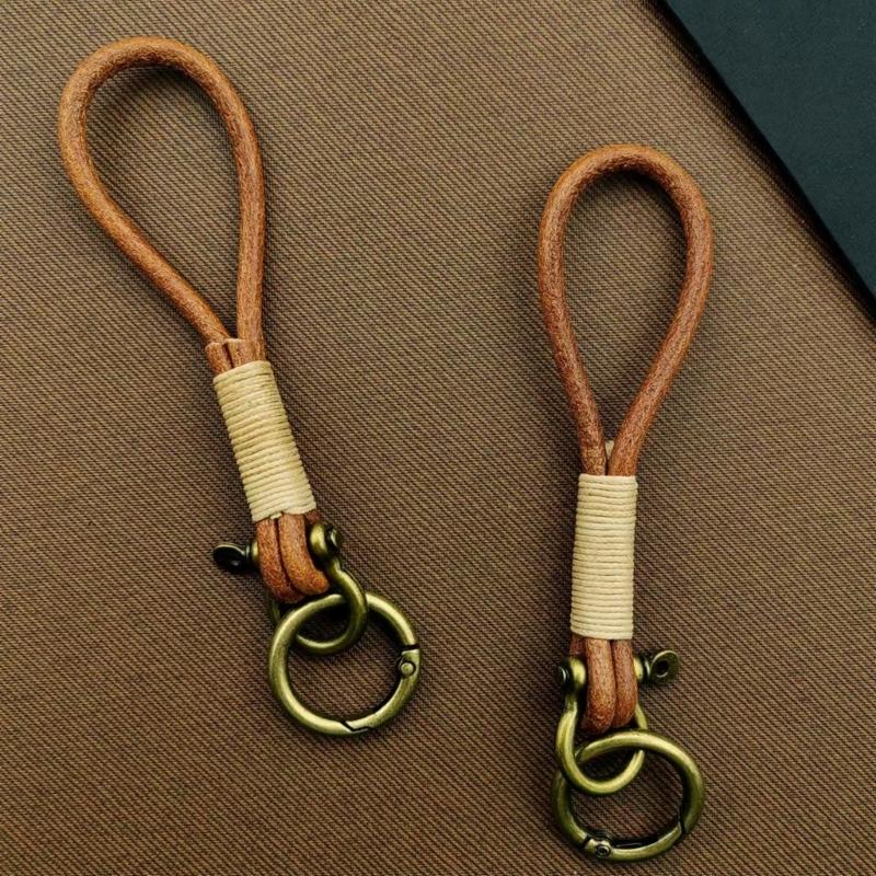 Braided PU Leather Spring Keychain Classical Vintage Design Soft Rope Pendant Charm Creative Gift for Men and Women