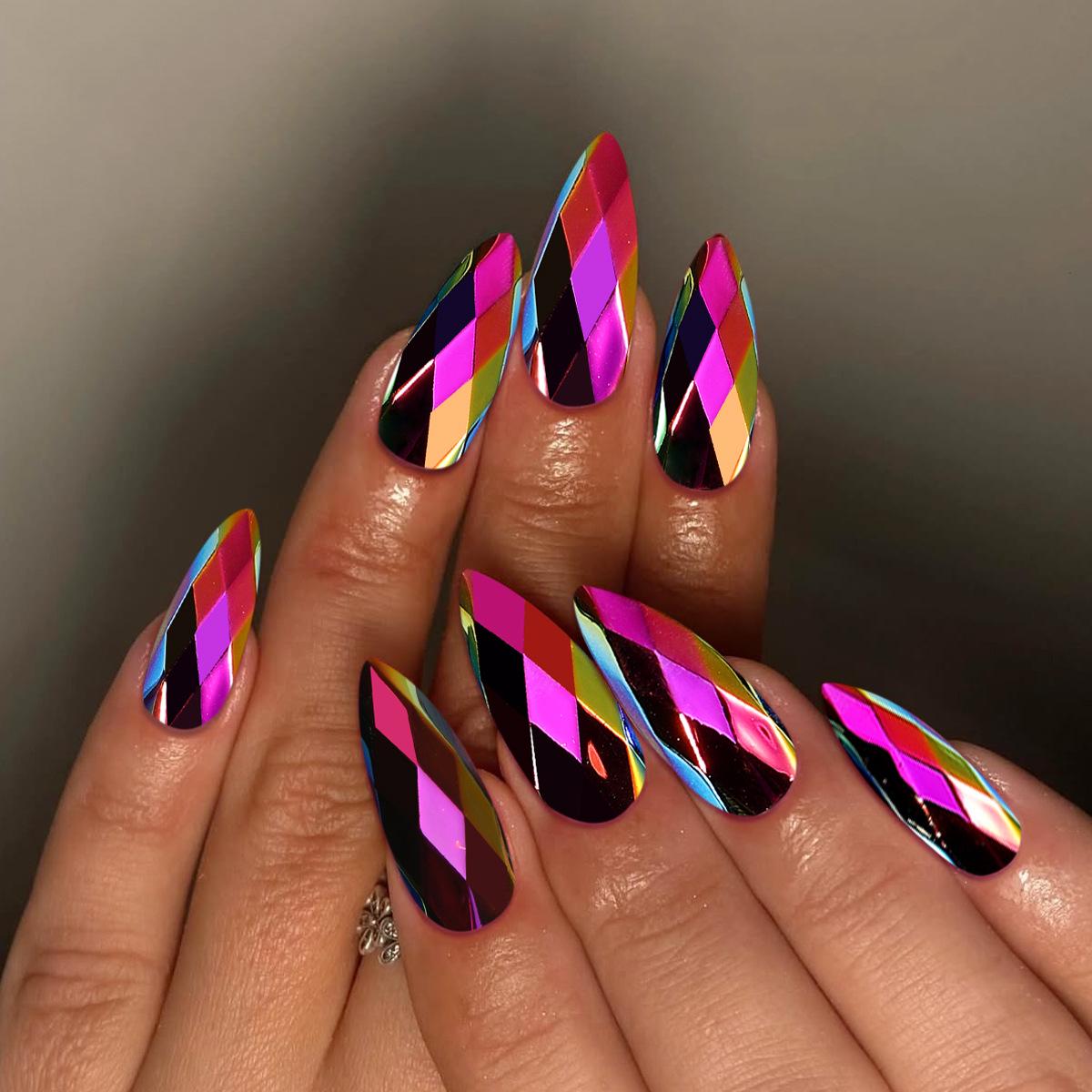 Almond Shape 3D Rhombus Mirror Finish Reusable Wearable Nail Tips