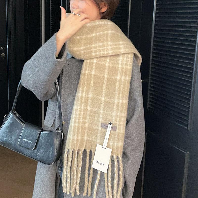 Women's Thickened Scarf: Soft Merino Wool Blend, Minimal Shedding, High Quality Winter Cold Protection