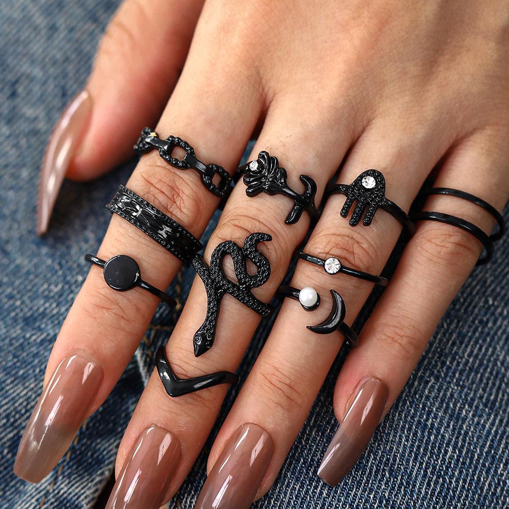 

10-Piece Exotic Snake-Shaped Pearl & Rose Gold Ring Set with Micro-Inlaid Diamonds for Women
