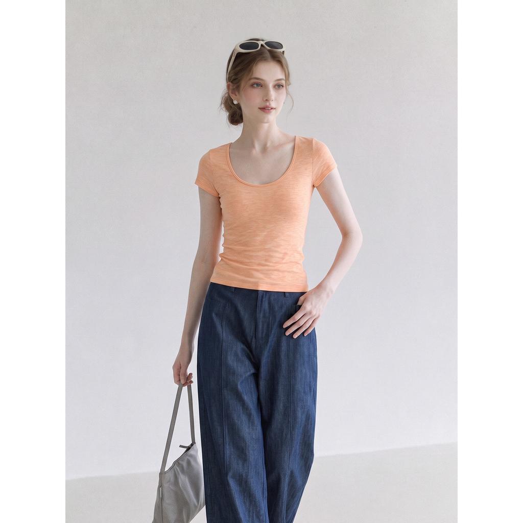 Korean simple and versatile orange pink U-neck exposed collarbone short-sleeved T-shirt women's summer new slim and thin sweet top