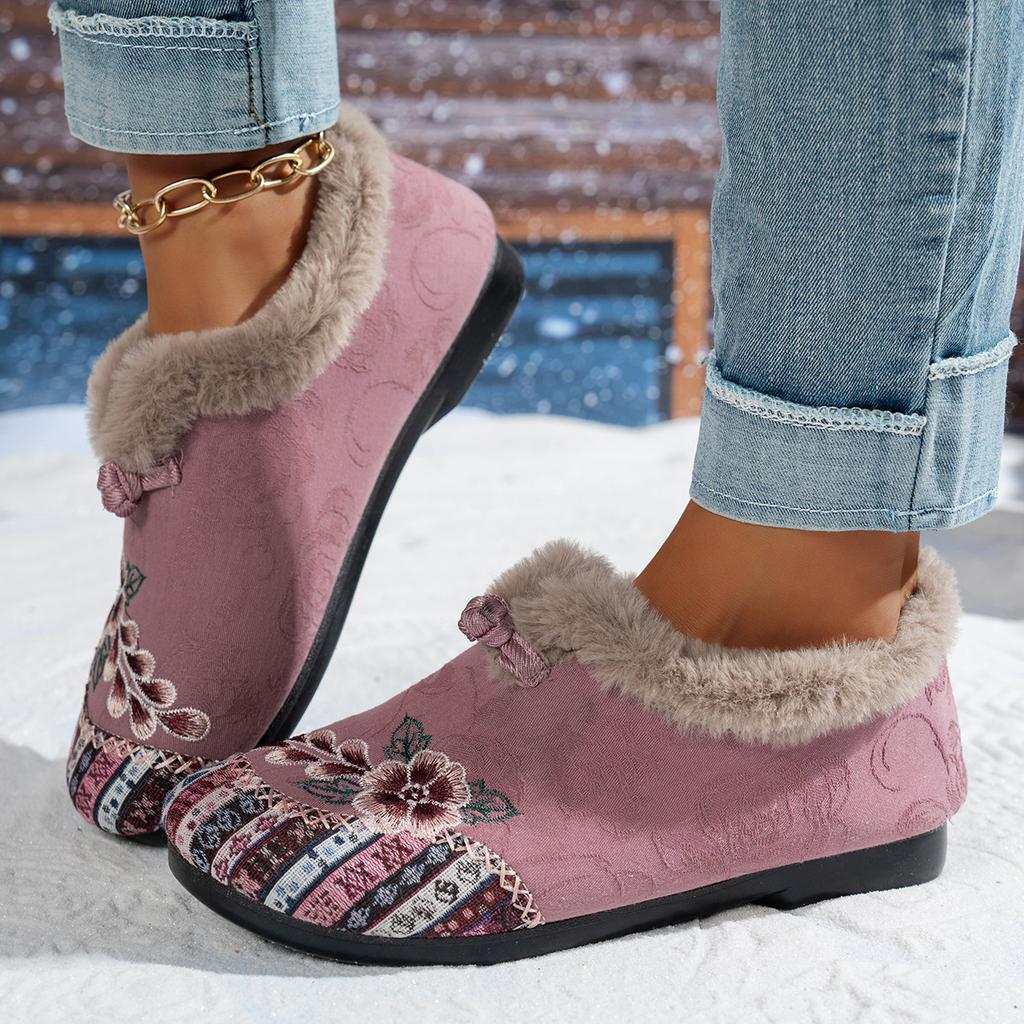 Women's Fleece-Lined Thickened Flat-Soled Embroidered Shoes for Middle-Aged and Elderly Women Chinese Ethnic Style Slip-On Mom Shoes