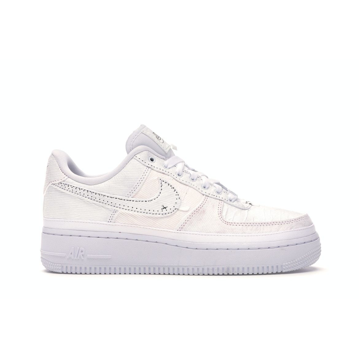 

Женские кроссовки Nike Air Force 1 Low LX Reveal белые многоцветные CJ1650-100