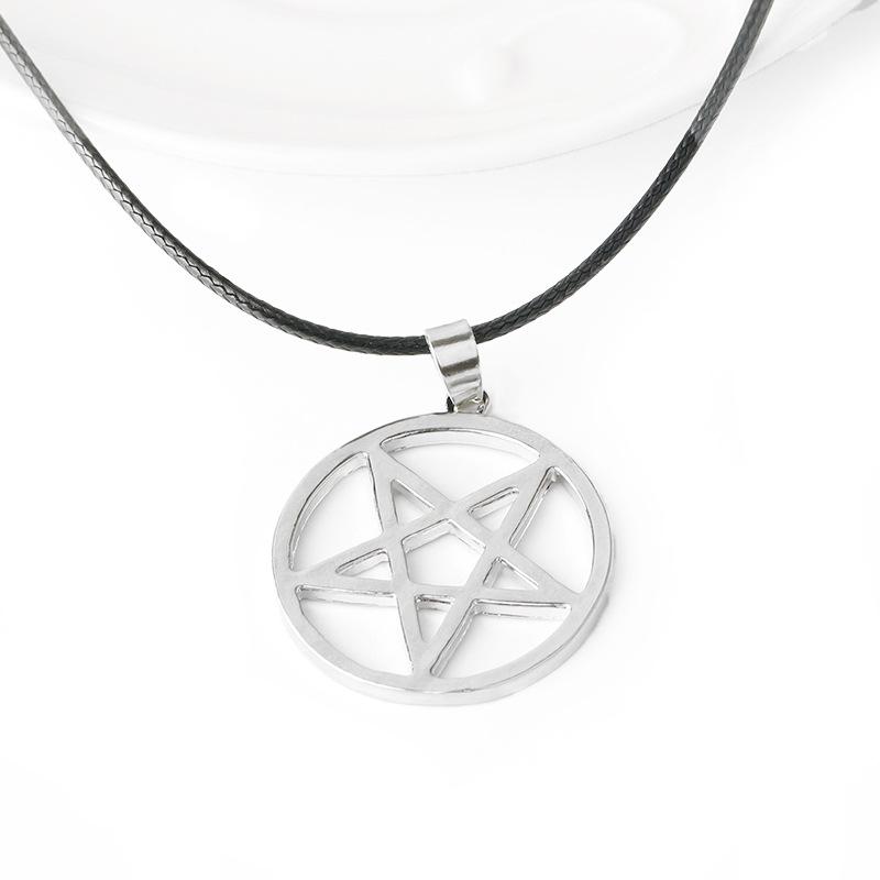 European & American Five-Pointed Star Pendant Necklace for Women