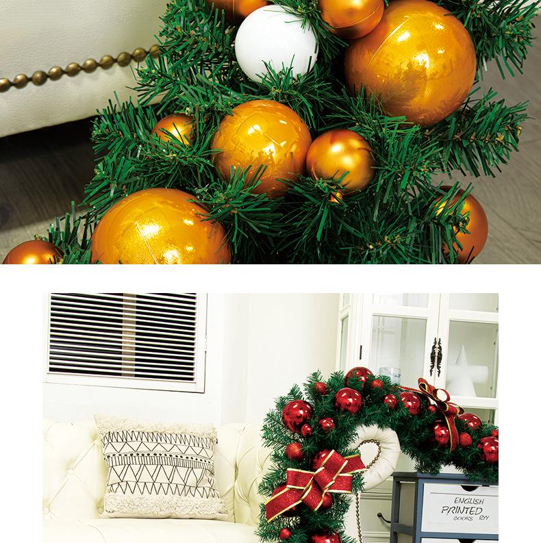 Christmas Rattan Rice Luxury Encrypted Window Display Set with Ball Ornaments and Wreath Decorations