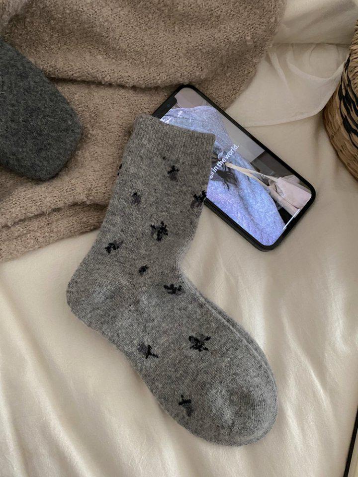 

Ретро Цветочные Шерстяные Носки Средней Длины - Утепленные Теплые Корейский Стиль для Осени и Зимы One Size светло-серый