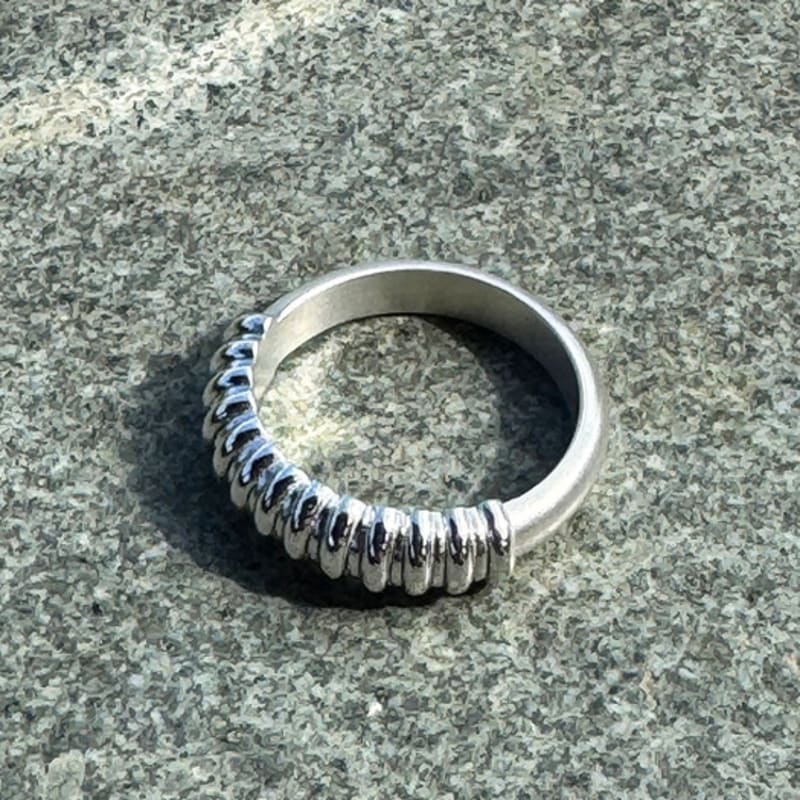 JAKAM. Timeless Ring III