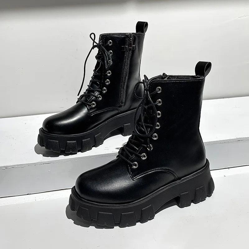 Fashion Autumn Winter Platform Leather Pearl Chain Women's Motorcycle Boots Designer Soft-soled Ladies Shoes Fashion Ankle Boots Female