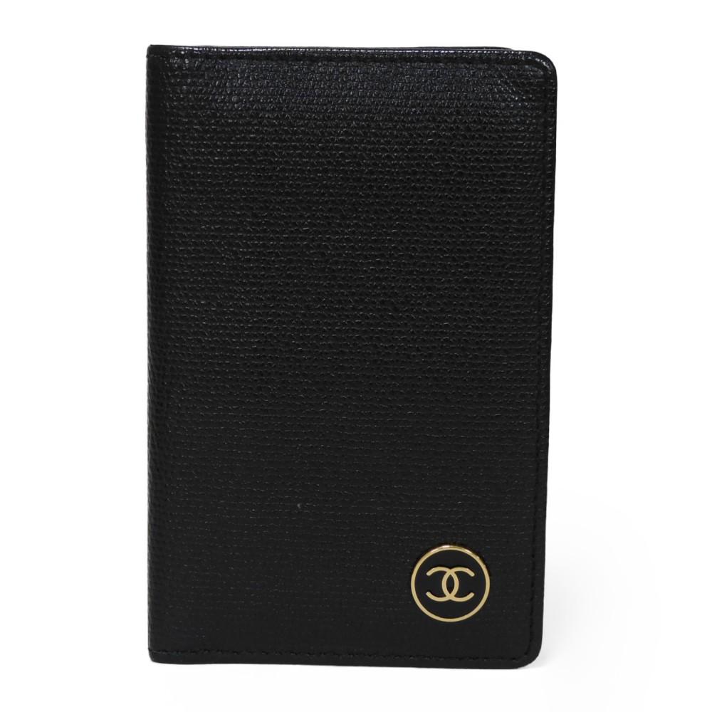 

Used 10097 COCO Button Card Holder A20910 7946 CC Mark Calfskin Enamel 11th Series COCO Mark Embossed Calfskin Unisex