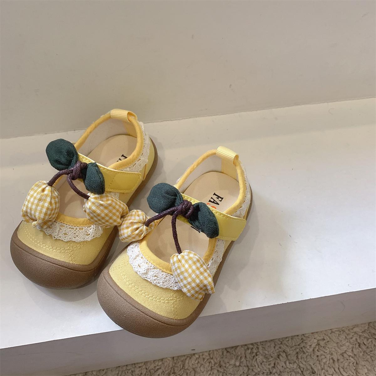 Summer classmates children children canvas shoes girls shallow mouth cloth shoes kindergarten indoor shoes 23 жёлтый