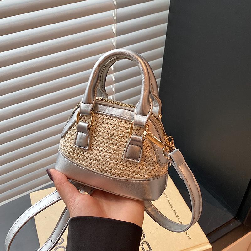 Popular Niche Mini Bag Women's New Casual Shoulder Messenger Bag Lipstick Change Shell Bag