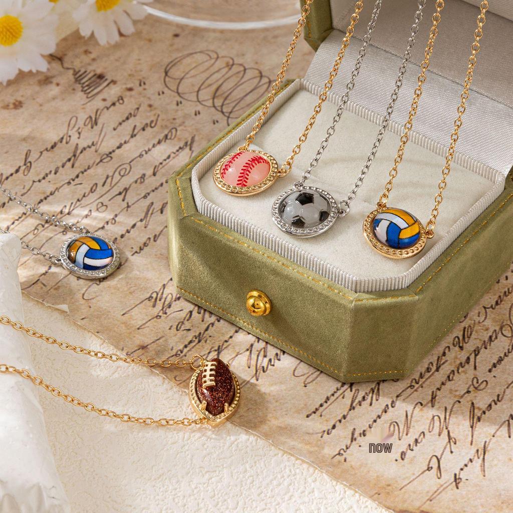 Retro Basketball Pendant Necklace – Sporty, Niche Design for Women