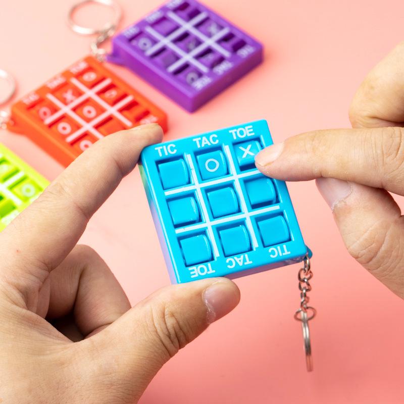 XO Tic-Tac-Toe Battle Mini Game: Fun Toy, Kids' Gift & Classroom Prize for Primary Students and Kindergarten
