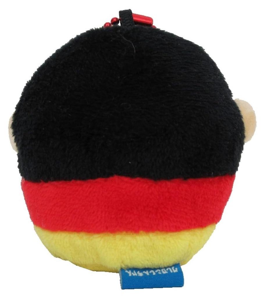 Unic Crayon Shinchan BC Tsukioteda Mascot Shinchan W6 Size Approx. D5.5 H6.5 CS-0088A