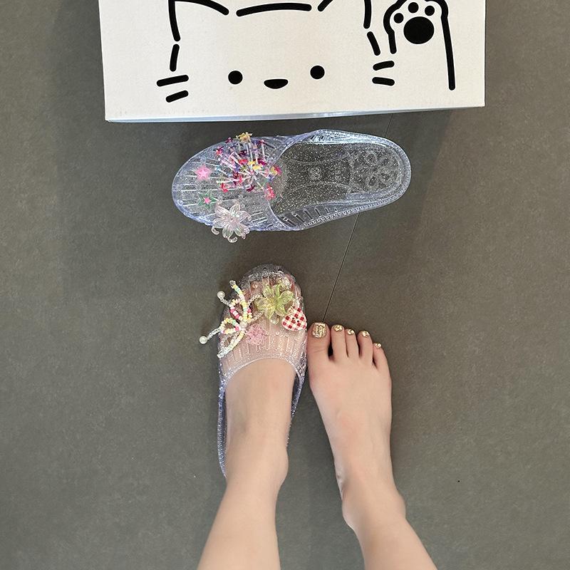 Fairy Wind Bag Head Cool Slippers Female 2025 Summer New Beaded Flat-bottomed Slippers Sweet Bow Water String Shoe Flower