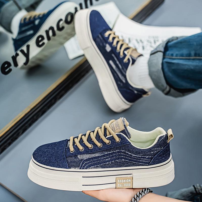 Men’s Blue Sports Shoes Casual Canvas Shoes Street Style Sneakers Students Over Sized Black Skateboard Shoes