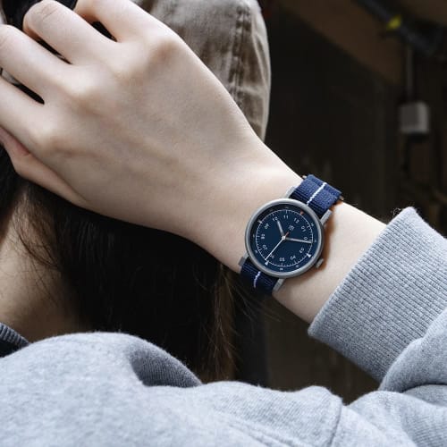 Maven Watches 34mm THE URBAN SCOUT SERIES Minimalist Fashion Watch (MUS-02 NAVY P 34MM)
