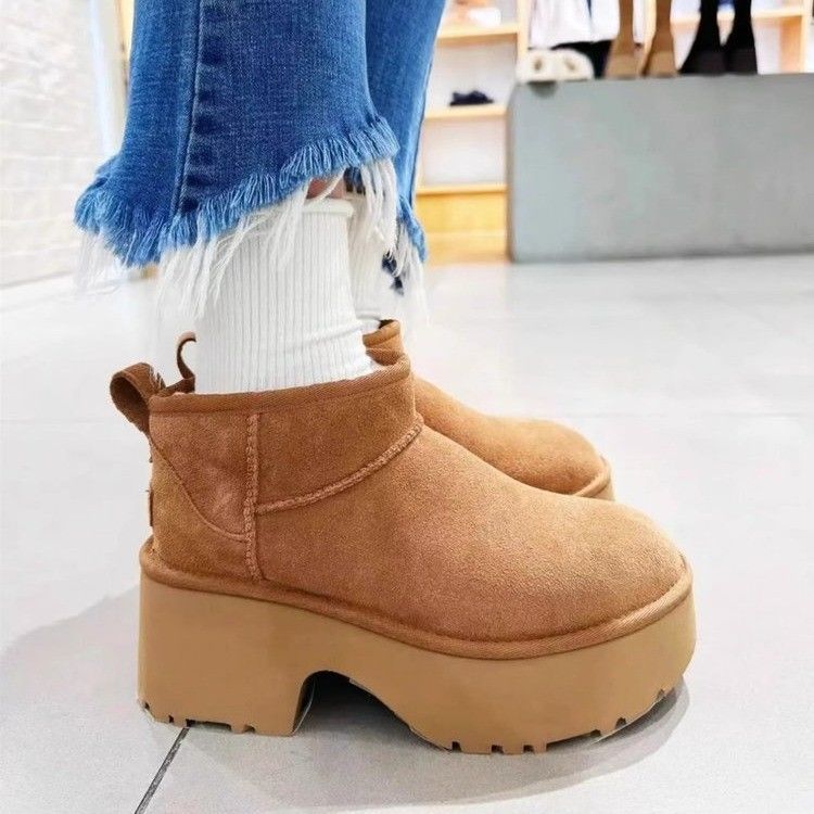 Women's Large Size Thick Bottom Heightening Winter Warm Fur Snow Boots Padded Lined Ankle Boots Anti-slip Hiking Sneakers High Top Cotton Boots