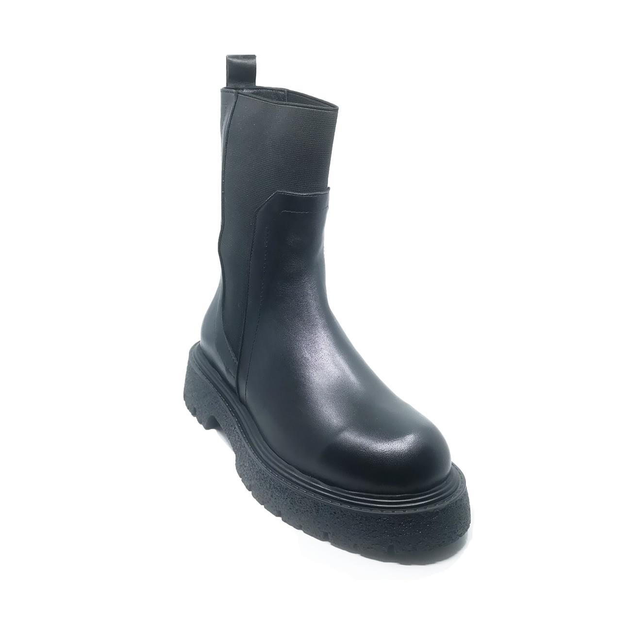 

Женские кожаные ботинки Janest 424-317