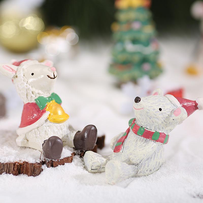 Handmade Santa Claus & Reindeer Sleigh Resin Desktop Ornaments