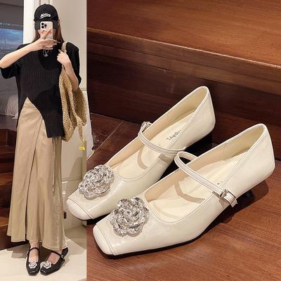 Chaussures simples à talons fins haut de gamme de niche pour femmes printemps et automne nouveau nœud strass fleur Mary Jane talons hauts