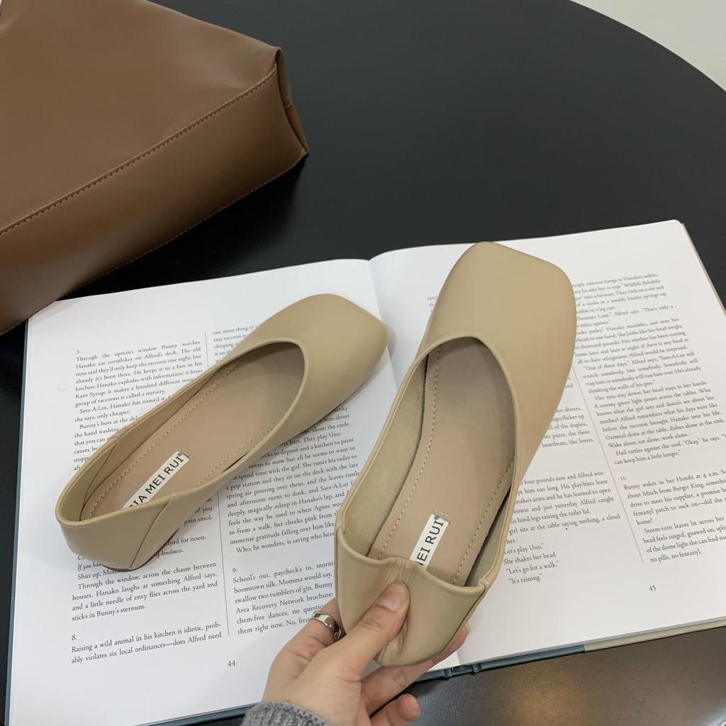 Korean Version of Square Head Shallow Mouth Single Shoes Women's Spring 2025 New Temperament One-pedal Small Leather Shoes Fashionable and