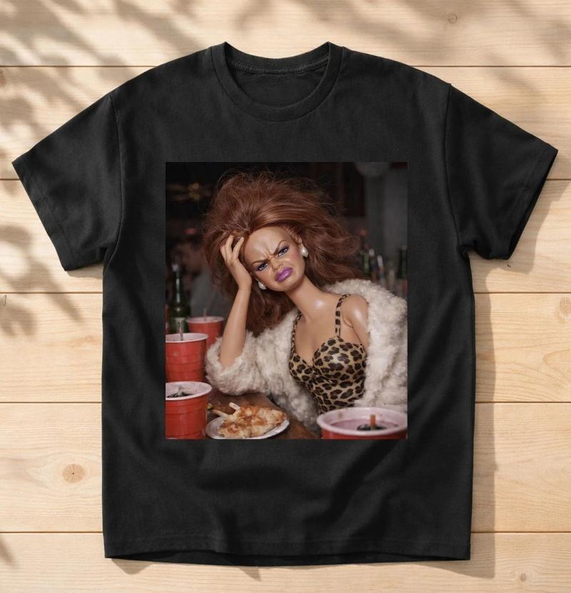 

Funny Distressed Party Doll Shirt Vintage Messy Glam Doll Meme Tee Summer Unisexs and Womens Loose and Breathable Tshirt Top S