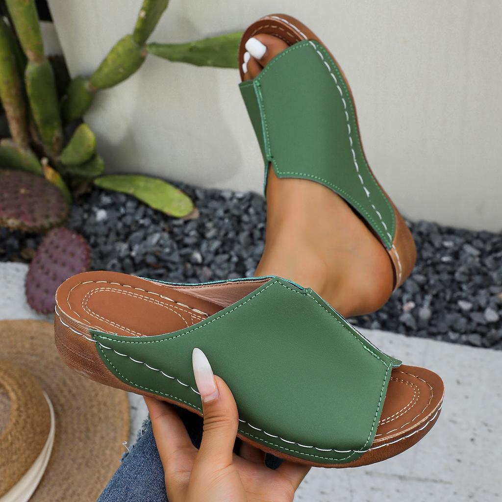 Große Größe Keilabsatz coole Hausschuhe Sommer Neu dicke Sohle coole Hausschuhe lässige coole Hausschuhe