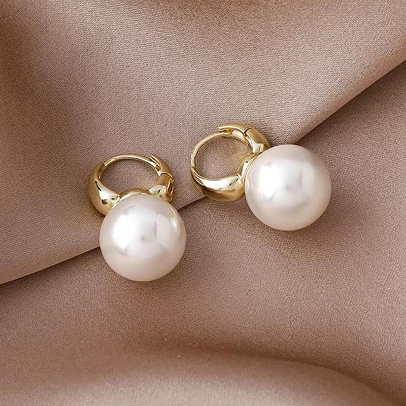 Gold Color Pearl Studs Hoop Earrings for Women Gold Color Eardrop Minimalist Hoops Wedding Fashion Jewelry Dropshipping