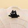 Schwarze Katze breitet Hände aus Emaille-Anstecknadeln Kundenspezifische Schattenkatzen-Broschen Reversabzeichen Kleidung Tier Schmuck Geschenk für Kinder Freunde