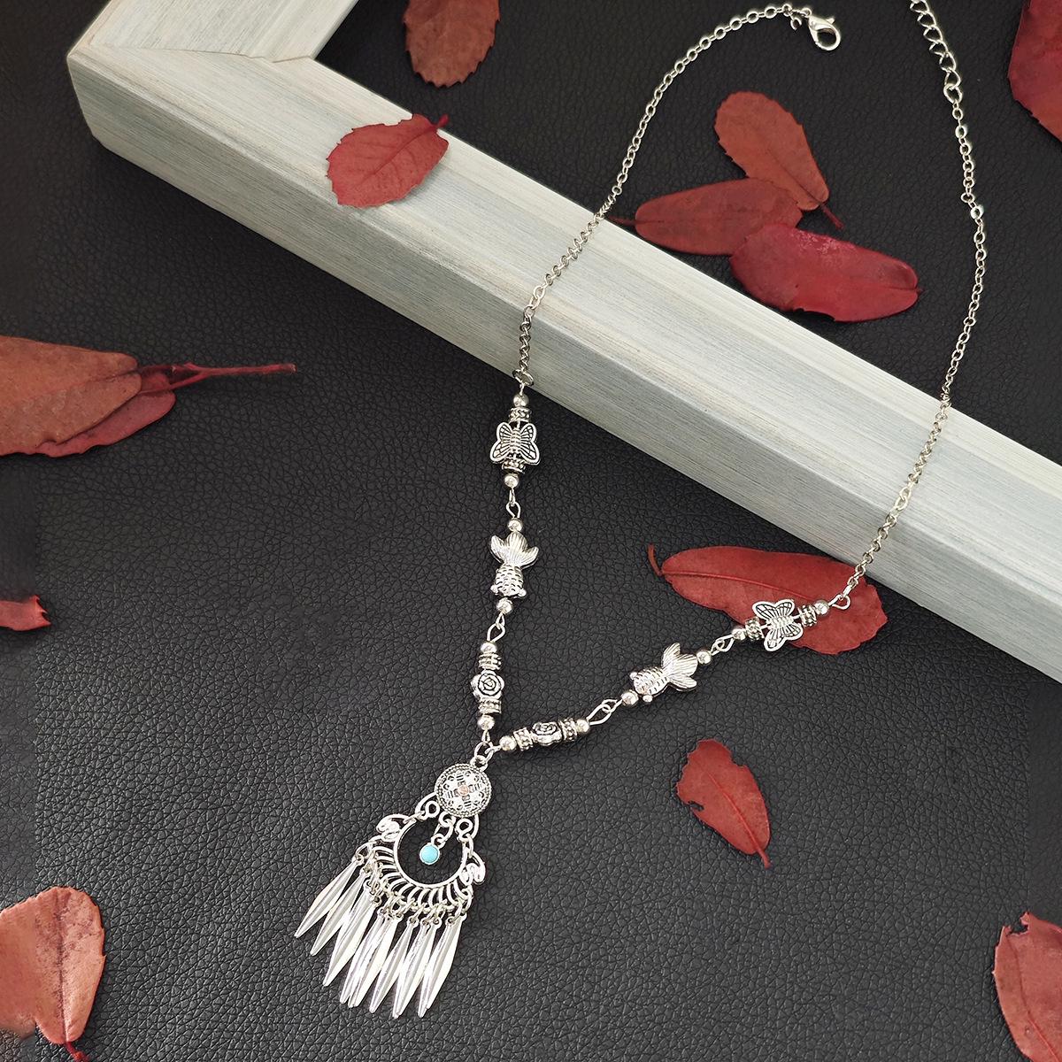 Yunnan Miao Ethnic Butterfly Tassel Necklace - Retro Geometric Clavicle Chain
