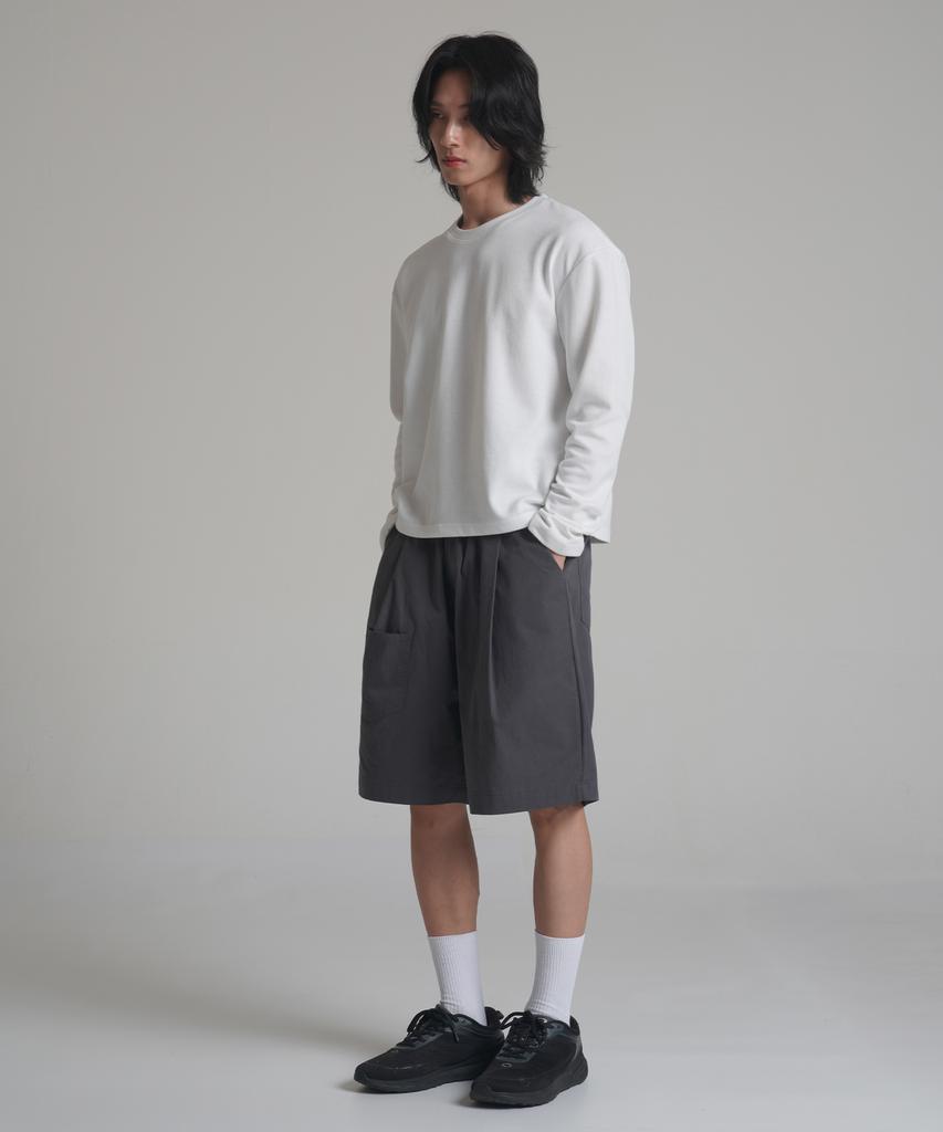 Noming Chino One-Pleat Pocket Wide Bermuda Shorts - Charcoal