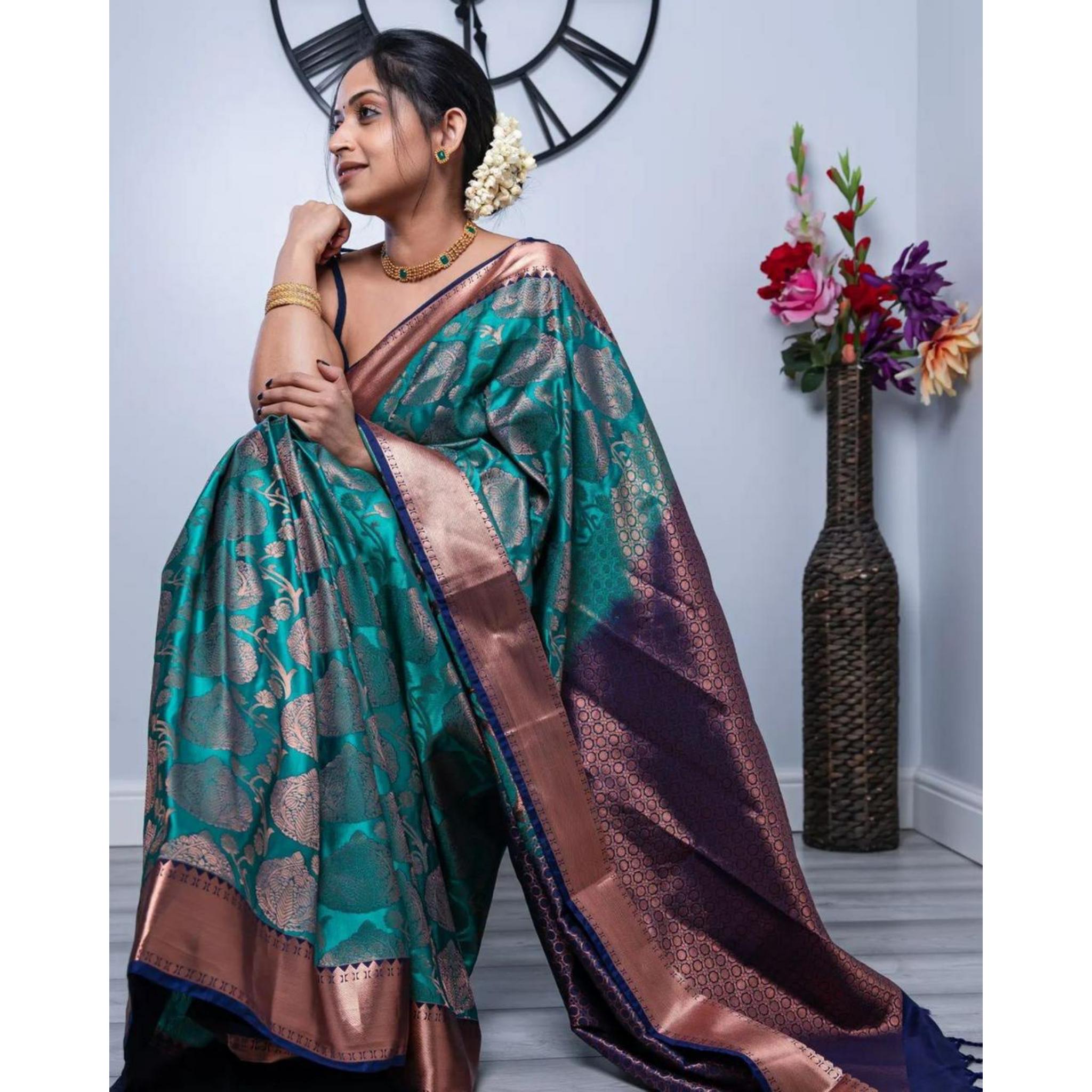 

Индийское традиционное мягкое шелковое сари личи с жаккардовым плетением