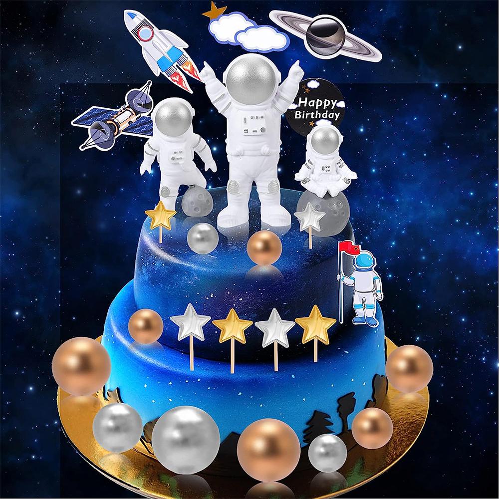 22 Stycken Astronaut Rymd Tårtdekorationer Yttre Rymden Astronaut Figurer Planet Raket Satellit Pärlbollar och Stjärnor Barn Rymd