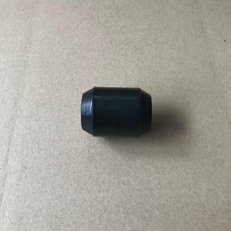 For Foton for Daimler for AUMAN ETX GTL EST Truck  1417029200032 2pcs Front Stabiliser Bar Mount Bushings Rubber Sleeves