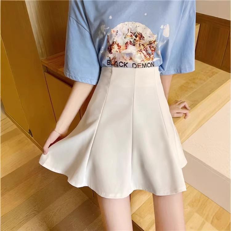 Women's Black High-Waisted A-Line Umbrella Skirt - Slim-Fit, Fluffy, College Style, Spring 2026 Arrival