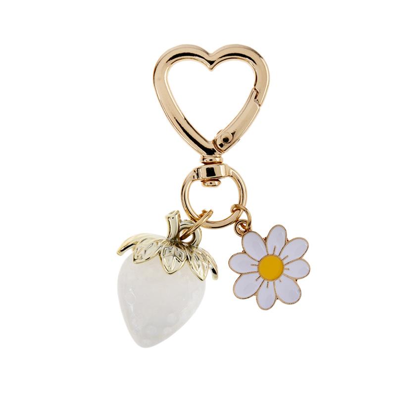 New Strawberry Keychain Keyring Stylish Pendant Keychains Flower Keyrings Ornament Backpack Pendants Gift for Fashion Jewelry