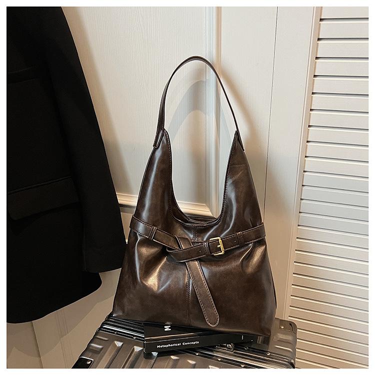 Retro Bag Women's Large-capacity New Autumn and Winter Versatile Simple Shoulder Bag Popular Tote Bag